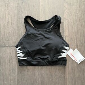 NWT Sports Illustrated Lace Up Sports Bra